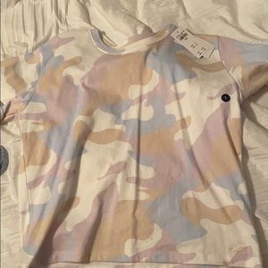 camo short sleeve.
